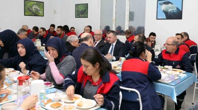 Başkan Büyükakın, emekçilerin sofrasına konuk oldu