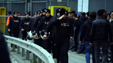 Beşiktaş taraftarları stada geldi