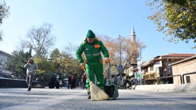 “Çizmeli” değil, “Bereli” kedi