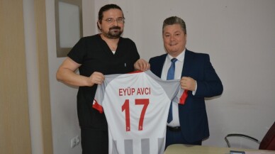 Doç. Dr. Eyüp Avcı: “Sağlıklı bir kalp için spor yapın”