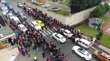 Doğa Kolejinde veli protestosu