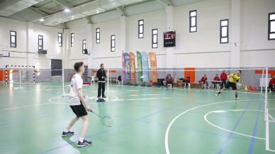 Hayatını adadığı badmintonda şampiyon oldu