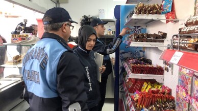 İstanbul’da okul kantinlerinde şırınga çikolata denetimi