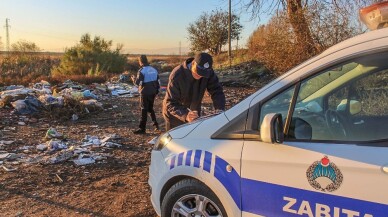 Karacabey Belediyesi’nden molozla mücadele