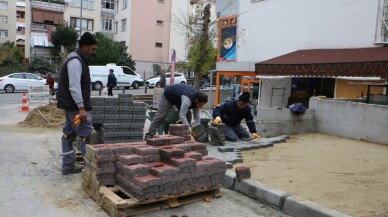 Kartal’da kaldırım yenileme ve yol bakım çalışmaları devam ediyor