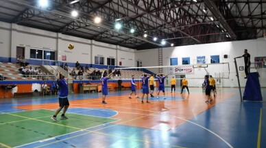 Masa tenisi ve voleybol turnuvası şampiyonları belli oldu