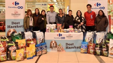 Sahipsiz hayvanları besleyen gönüllülere mama desteği artarak devam ediyor