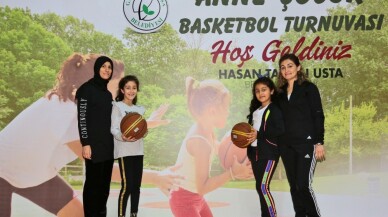 Anne-Çocuk Basketbol Turnuvasında renkli görüntüler yaşandı