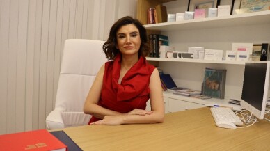 "İple asma yöntemi sarkan yanak ve çene görüntüsü için etkili bir yöntem"