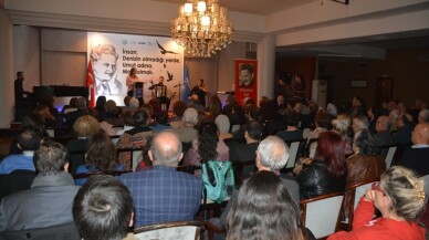 Nazım Hikmet İzmit’te anıldı