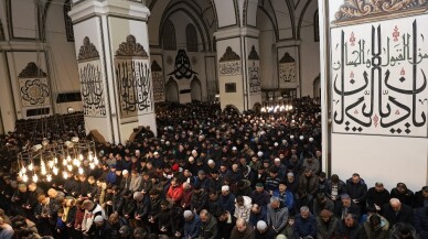 Ulucami’ye yeni yıl akını