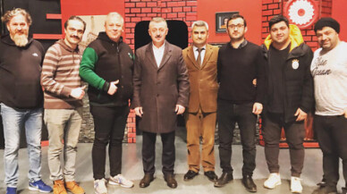Karambol tiyatro oyunu Gebze’de sahne aldı