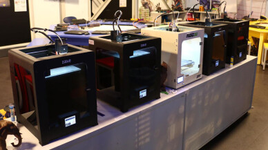 Kocaeli Bilim Merkezi’nde 3D koronavirüs maskesi üretiliyor