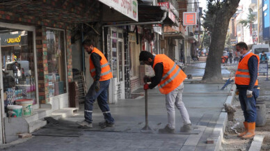 Zincirlikuyu Caddesi’nde kaldırım imalatları yapılıyor