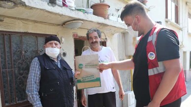 Sakarya'da‘Her Eve Maske’ dağıtımı sürüyor