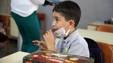 81 ilden 81 okula pişmaniye gitti