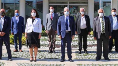 'Muhtarlarımızı demokrasimizin olmazsa olmazı olarak görüyoruz'