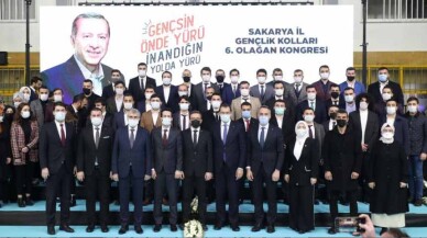 'AK Parti davasının taşıyıcısı gençler olacak'