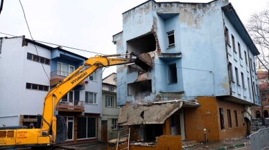 Bursa'daki O Bina Yıkılıyor