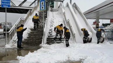 İstanbul'da kar kalınlığı 30 cm’e kadar ulaştı