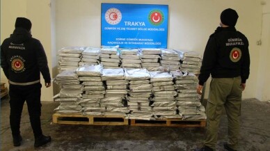 Kapıkule Gümrük Kapısında 230 kilogram uyuşturucu madde ele geçirildi