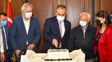 Başkan Aktaş’a doğum günü sürprizi