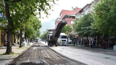 Profesör Tezok Caddesi sil baştan yenileniyor