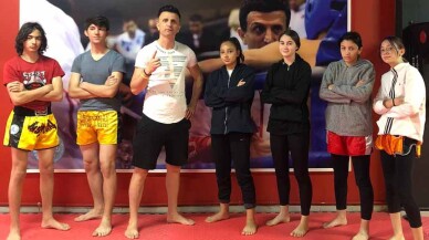 Sapancalı Muaythai Sporcular Aydın Yolcusu