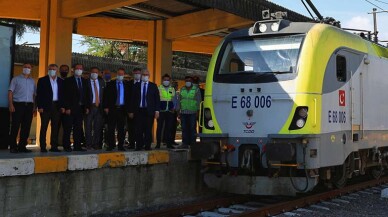 Ada Treni yeniden Adapazarı Garı’nda