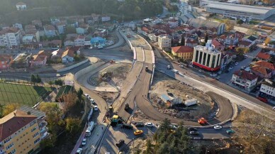 Sakarya Köprülü Kavşağı çift yönlü olarak trafiğe açılıyor