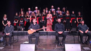 Kocaeli Büyükşehir THM Korosu’ndan türkü ziyafeti