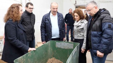 Mudanya Belediyesi Kedi ve Köpek Maması Üretimine Başladı