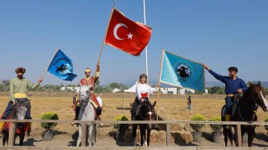 Atlı Okçulukta çeyrek final heyecanı