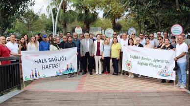 Başiskele'de Sağlıkla Yaşayan Türkiye Temalı Yürüyüş Düzenlendi