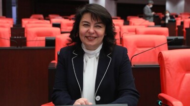 AK Parti Çanakkale’de Jülide İskenderoğlu’nu aday gösterdi