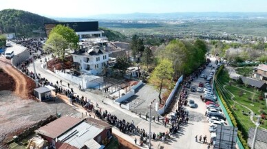 Kartepe Teleferiği 114 bin kişiyi zirveye taşıdı