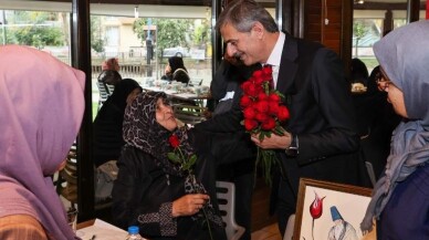 Yusuf Alemdar eli öpülesi büyüklerle kucaklaştı