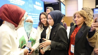 Dijital Çağın Gölgesinde Aile Yapısı Tartışılıyor: Bakanlık Medya ve Toplumu Uyarıyor