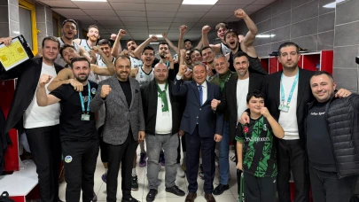 Sakarya Büyükşehir basketbol galibiyetlere devam ediyor: 78-56