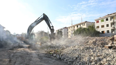 Turgutalp kentsel dönüşümde 2. ve 3. etap yıkımları başladı