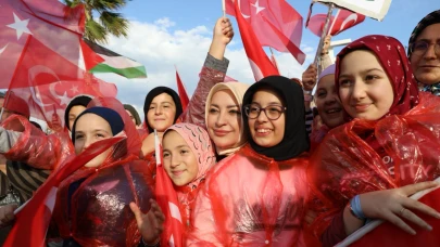 Sumud Filosu'na teknelerle destek verip zulme ‘Dur' dediler