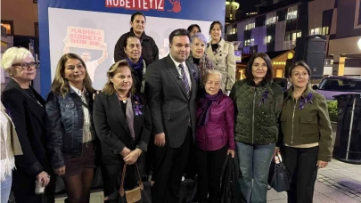 Levent Meydanı’nda 25 Kasım Kadına şiddete karşı nöbet etkinliği