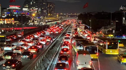 İstanbul'da trafik yoğunluğu yüzde 78'e ulaştı