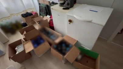 Sakarya’da kaçak içki operasyonu: Bidon bidon sahte alkol ele geçirildi