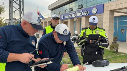 Trafikten kaçmak için kaldırıma çıktı: 2 bin 309 lira ceza yedi