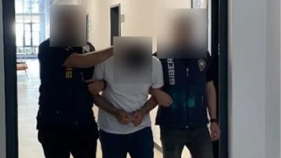 Kimlik bilgilerini çaldıkları vatandaşlar adına sahte kredi kartı çıkaran 2 şüpheli tutuklandı