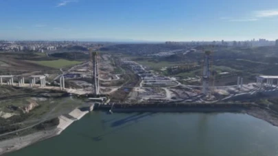 İstanbul trafiğine nefes olacak Sazlıdere Köprüsü kuleleri tamamlanıyor