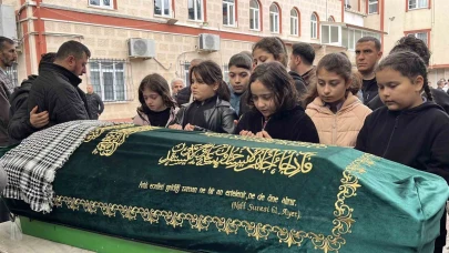 Kazada ölen Miraç İslam, gözyaşlarıyla defnedildi