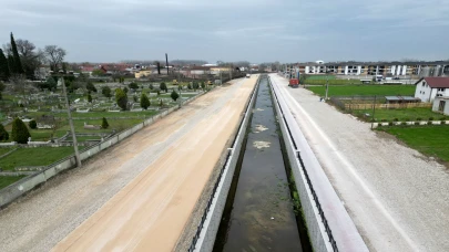 Karacasu’nun yeni cadde ve yaşam alanı hızla tamamlanıyor