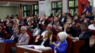 Meclis Toplanıyor. 64 maddelik gündem oylanacak